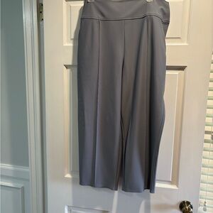 Athleta Cropped Pants